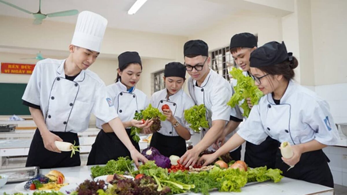 trung cấp kỹ thuật chế biến món ăn