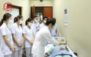 trung cấp ngành y sĩ đa khoa