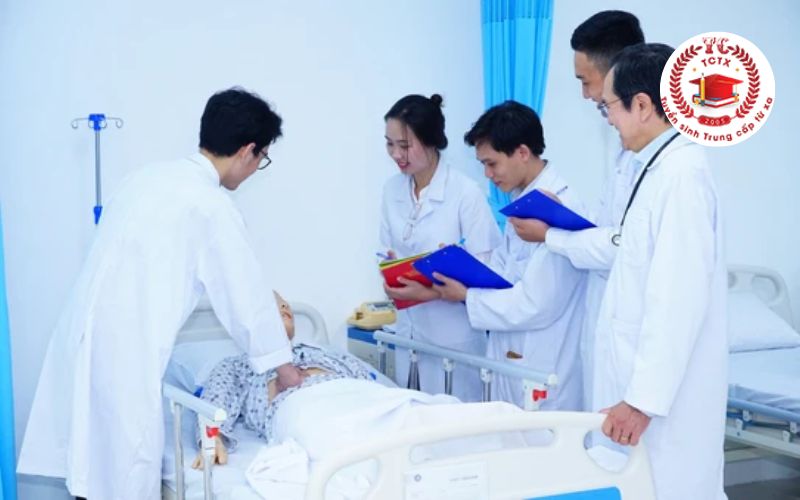Cơ hội việc làm Cao đẳng Y sĩ đa khoa