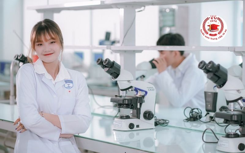Cơ hội việc làm đa dạng khi sở hữu bằng Trung cấp Dược