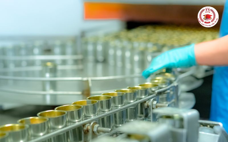 Khóa học Trung cấp Kỹ thuật chế biến món ăn là gì?