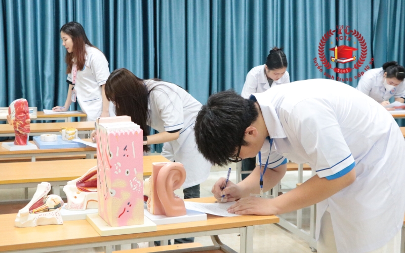 Chương trình học Cao đẳng Y sĩ đa khoa