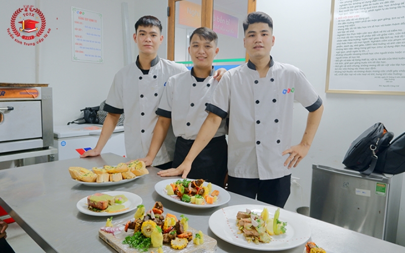 Chương trình học của Trung cấp kỹ thuật chế biến món ăn 