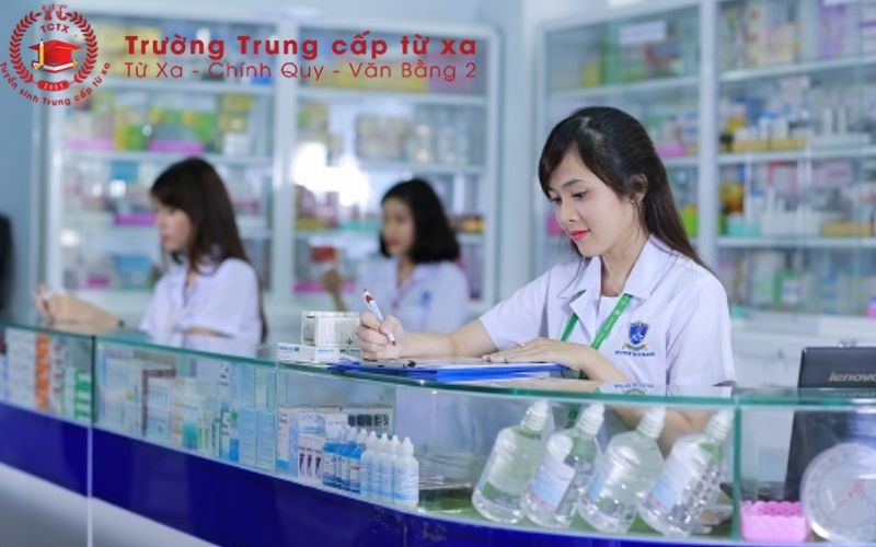 Mục Tiêu đào tạo Trung cấp Dược chính quy