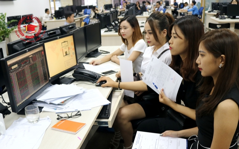 Thông tin tuyển sinh Trung cấp Kế toán doanh nghiệp cấp tốc