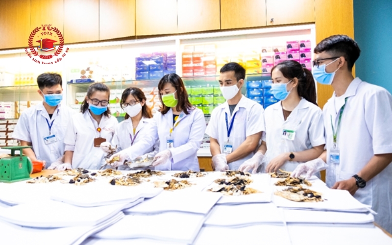 Thông tin tuyển sinh Trung cấp Y học cổ truyền