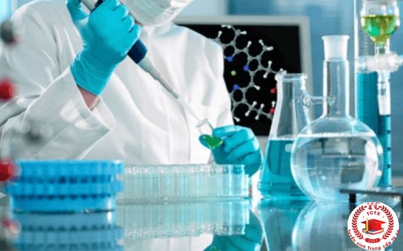 Học Trung cấp Dược trực tuyến