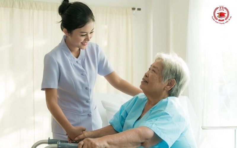 Mục tiêu đào tạo khóa Trung cấp Điều dưỡng Từ xa