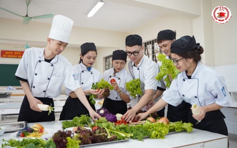 Mục tiêu đào tạo Trung cấp Kỹ thuật chế biến món ăn