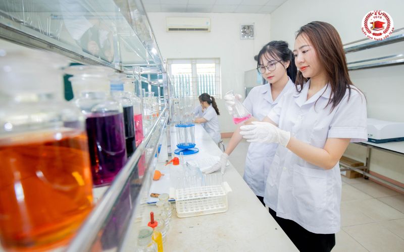 Điều kiện và hồ sơ xét tuyển Liên thông Cao đẳng Dược