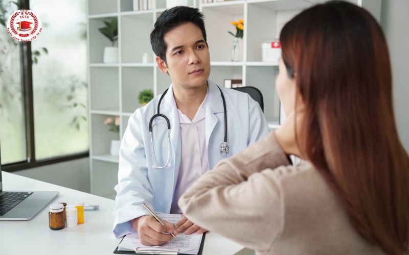 Ra trường Trung cấp Y sĩ làm gì?