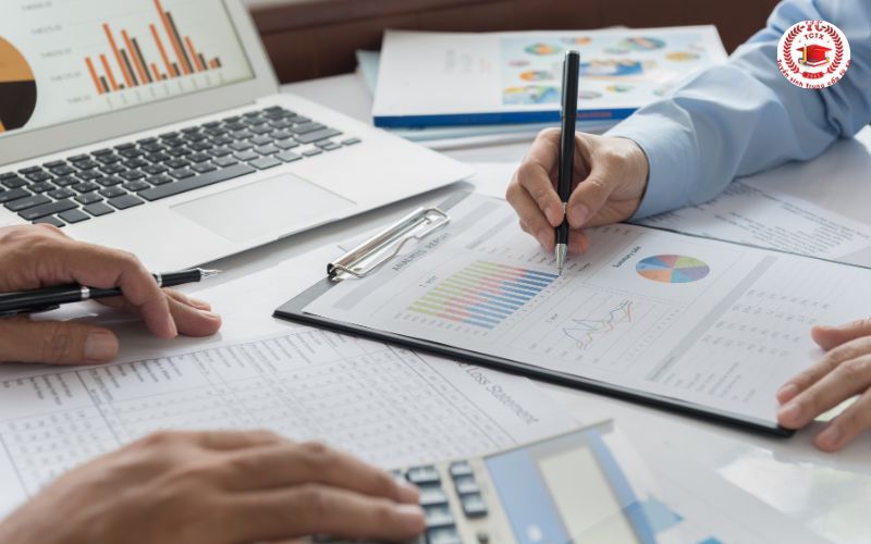 Thu nhập của người học Cao đẳng Kế toán doanh nghiệp sau khi ra trường