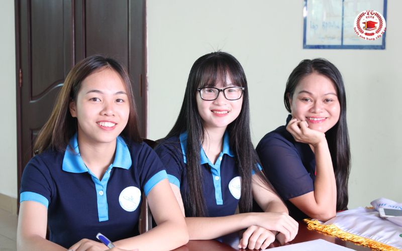 Trung cấp Công tác xã hội là gì?