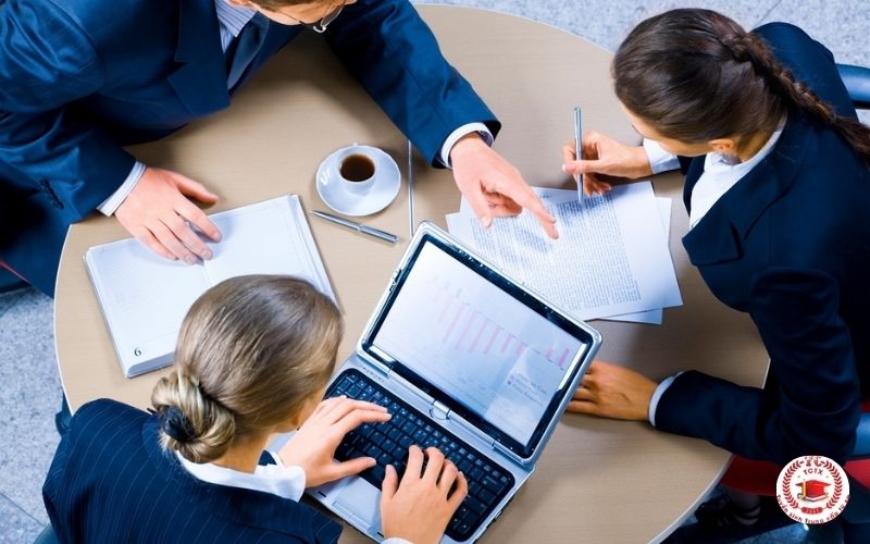 Bằng Cao đẳng Quản trị doanh nghiệp vừa và nhỏ có giá trị như thế nào?