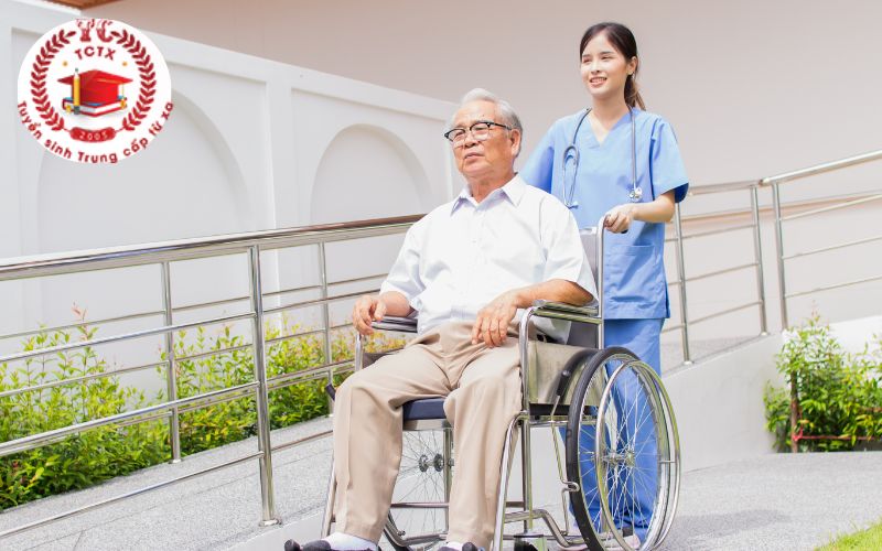 Trung cấp Điều dưỡng online là học cái gì?