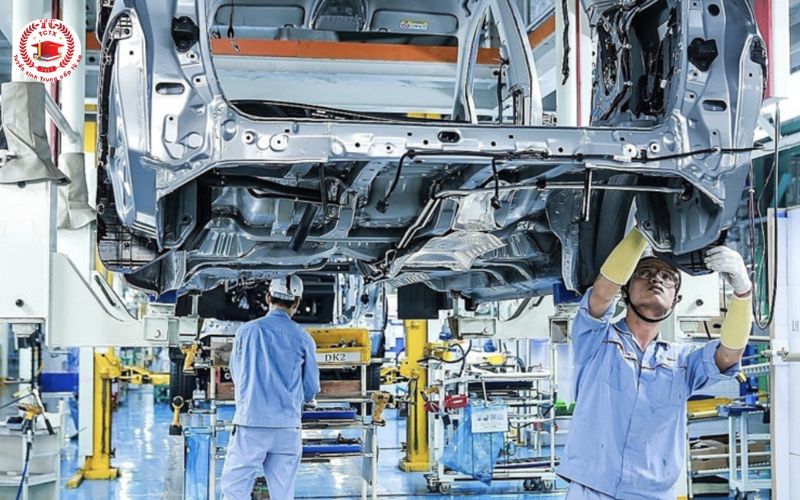 Thời gian học Trường đào tạo Trung cấp Công nghệ ô tô có lâu không?