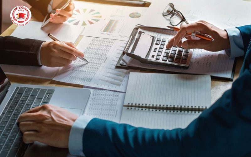 Học Liên thông từ Trung cấp Kế toán doanh nghiệp lên đại học sẽ học những gì?