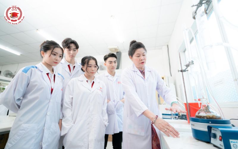 Học ngành Y Dược có khó không?