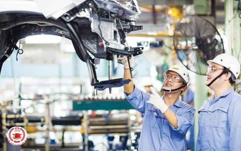 Học phí Trường đào tạo Công nghệ ô tô có cao không?