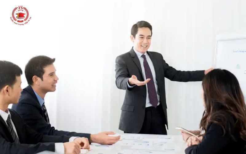 Học Trung cấp Quản trị doanh nghiệp