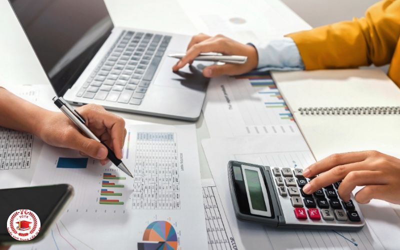 Học bằng Trung cấp ngành Kế toán online