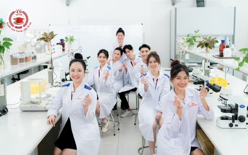 Học Liên thông Trung cấp lên Cao đẳng Dược