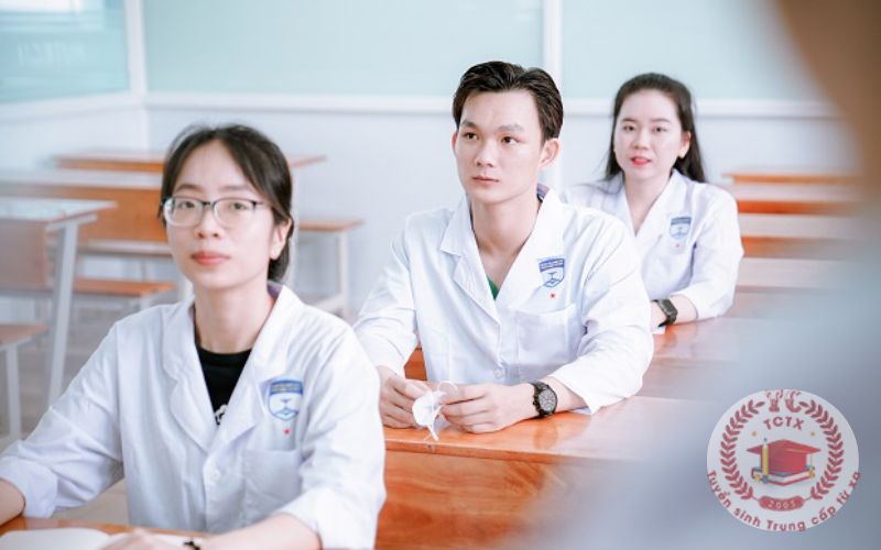 Xét học bạ ngành Điều dưỡng có lợi gì?