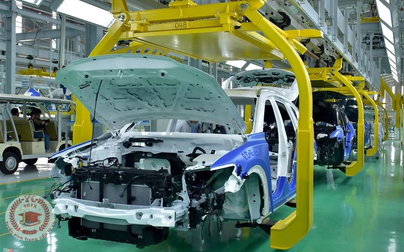 Nên đăng ký xét học bạ ngành Công nghệ ô tô ở đâu?