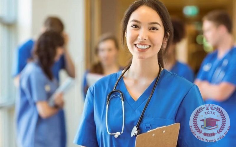 Vì sao nhiều bạn lựa chọn Cao đẳng Điều dưỡng xét học bạ?