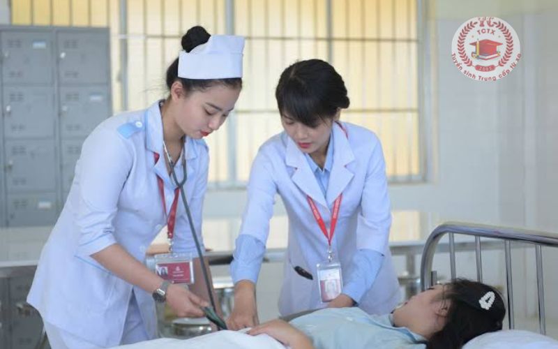 Cao đẳng Điều dưỡng học online có bằng Chính quy