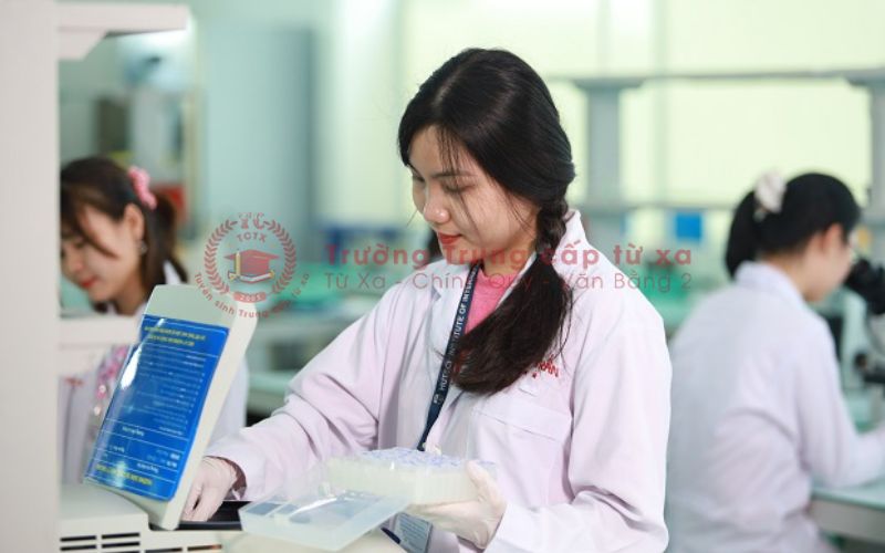 Cao đẳng ngành Dược học online