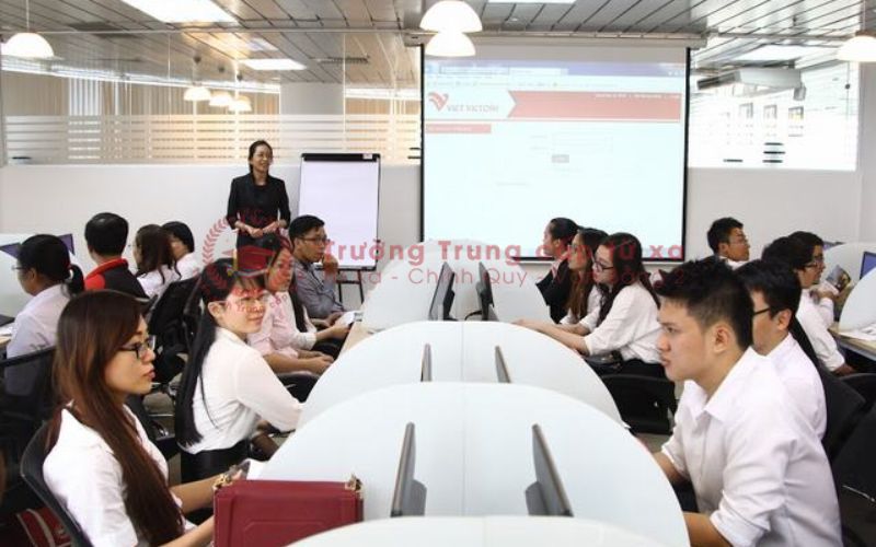 Ngành Quản trị kinh doanh học những gì?